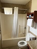 All Star Inn & Suites