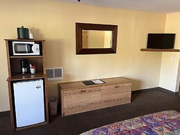 All Star Inn & Suites