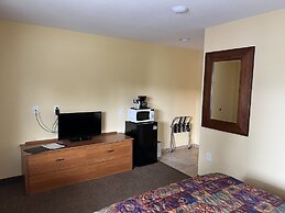 All Star Inn & Suites