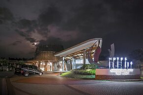 Hotel Neo+ Green Savana Sentul City by ASTON