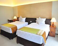 Hotel Neo+ Green Savana Sentul City by ASTON