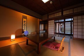Ryokan Dougoya