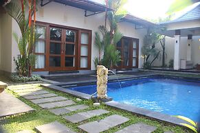 La Villais Kamojang Seminyak - Bali