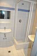 Eduard-Heinrich-Haus - Hostel