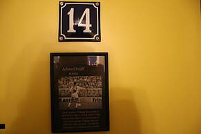 Bicycle Hotel Amsterdam