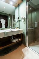 Dedeman Oskemen Tavros