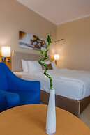 Dedeman Oskemen Tavros