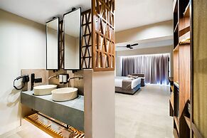 Harmony E Rock Hotel