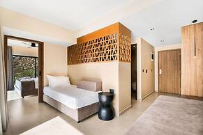 Harmony E Rock Hotel