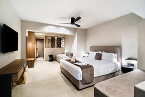 Harmony E Rock Hotel