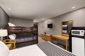 Travelodge by Wyndham Brandon