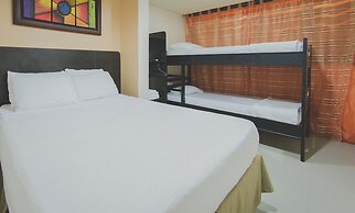 Hotel Marina Suites By Geh Suites