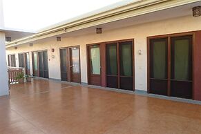 Agos Boracay Rooms + Beds