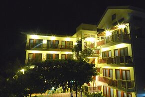 Agos Boracay Rooms + Beds