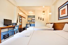 Agos Boracay Rooms + Beds