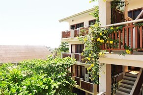 Agos Boracay Rooms + Beds