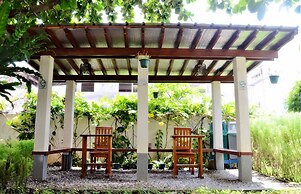 Agos Boracay Rooms + Beds