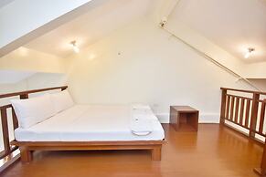 Agos Boracay Rooms + Beds