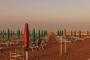 Baia del Mar Beach Boutique Hotel