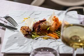 Baia del Mar Beach Boutique Hotel