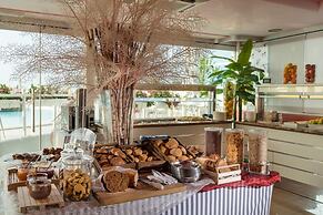 Baia del Mar Beach Boutique Hotel