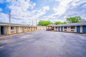 Purple Sage By OYO Snyder TX