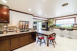 Purple Sage By OYO Snyder TX