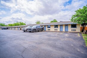 Purple Sage By OYO Snyder TX