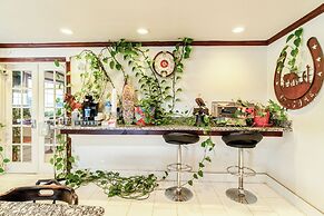 Purple Sage By OYO Snyder TX