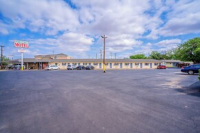 Purple Sage By OYO Snyder TX