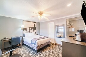 Purple Sage By OYO Snyder TX