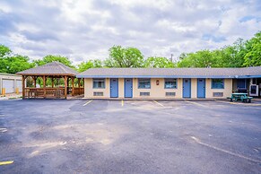 Purple Sage By OYO Snyder TX