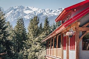 Heather Mountain Lodge