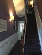 Wheatlands Lodge Hotel