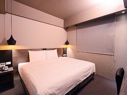 Kiwi Express Hotel - Jiuru