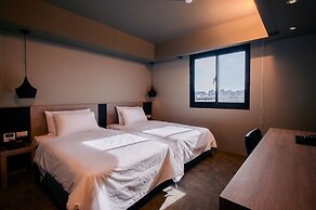 Kiwi Express Hotel - Jiuru