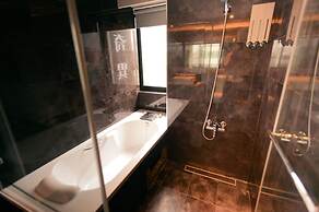 Kiwi Express Hotel - Jiuru