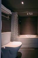 Kiwi Express Hotel - Jiuru