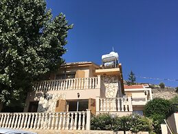 Kotzias Hotel Apartments