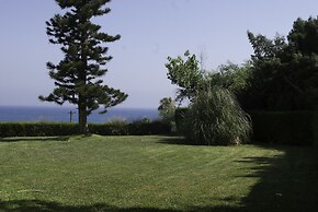 Kotzias Hotel Apartments