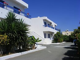 Flokkas Hotel Apartments
