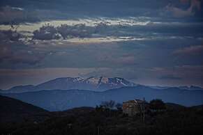 Pirrion Wellness Hotel