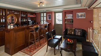 Pirrion Wellness Hotel