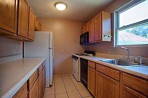 Economy Motel Inn & Suites