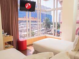 d'primahotel WTC Mangga Dua