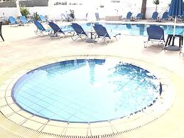 Florea Hotel Apartments