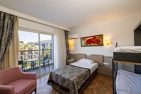 Crystal Aura Beach Resort & Spa – All Inclusive