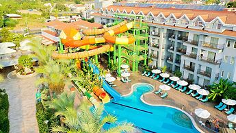 Crystal Aura Beach Resort & Spa – All Inclusive