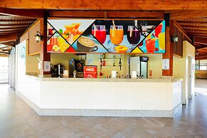 Crystal Aura Beach Resort & Spa – All Inclusive