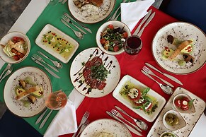 Crystal Aura Beach Resort & Spa – All Inclusive